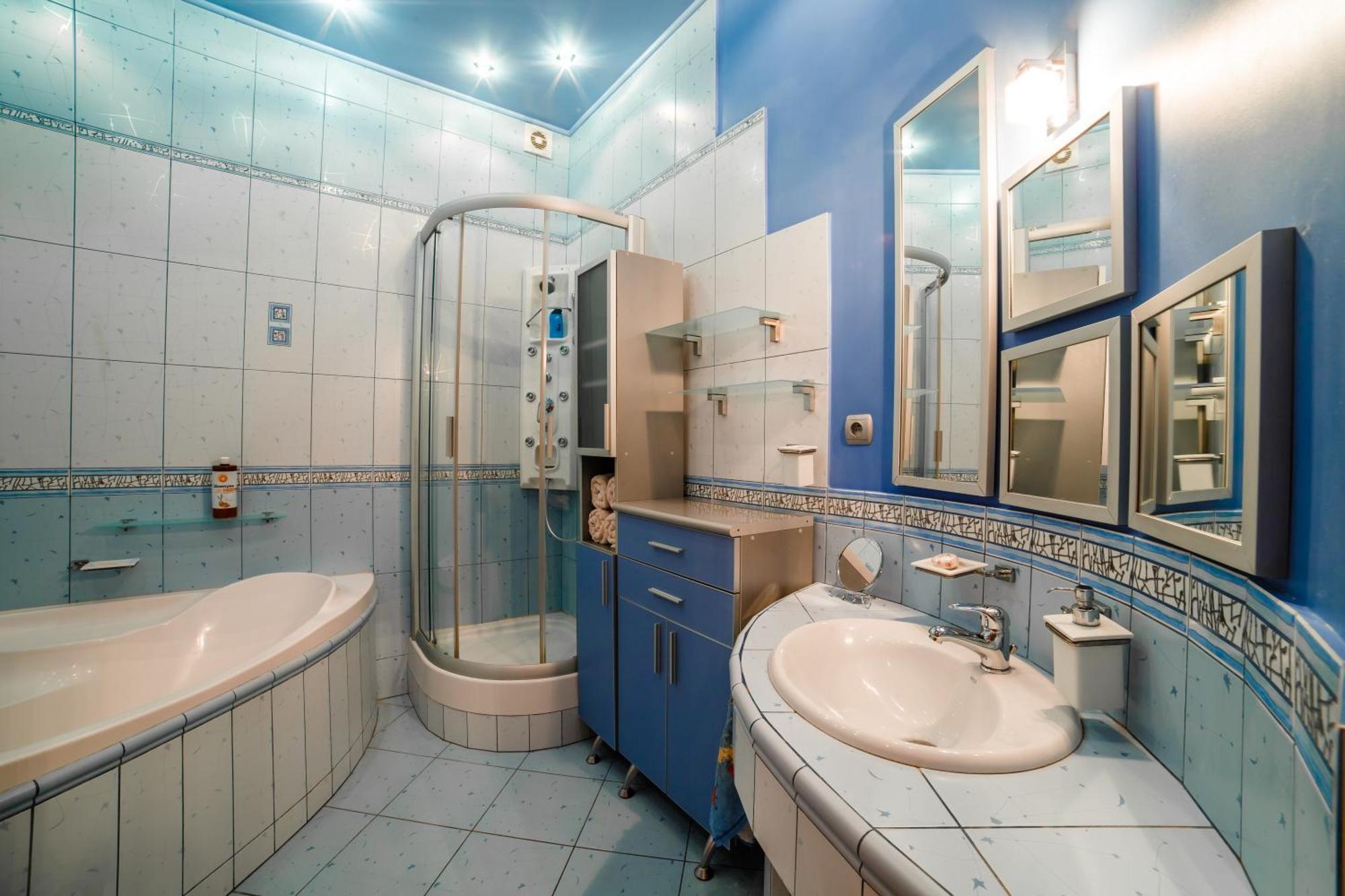 Modern Apartment On Mechnikova Street 18 利沃夫 外观 照片
